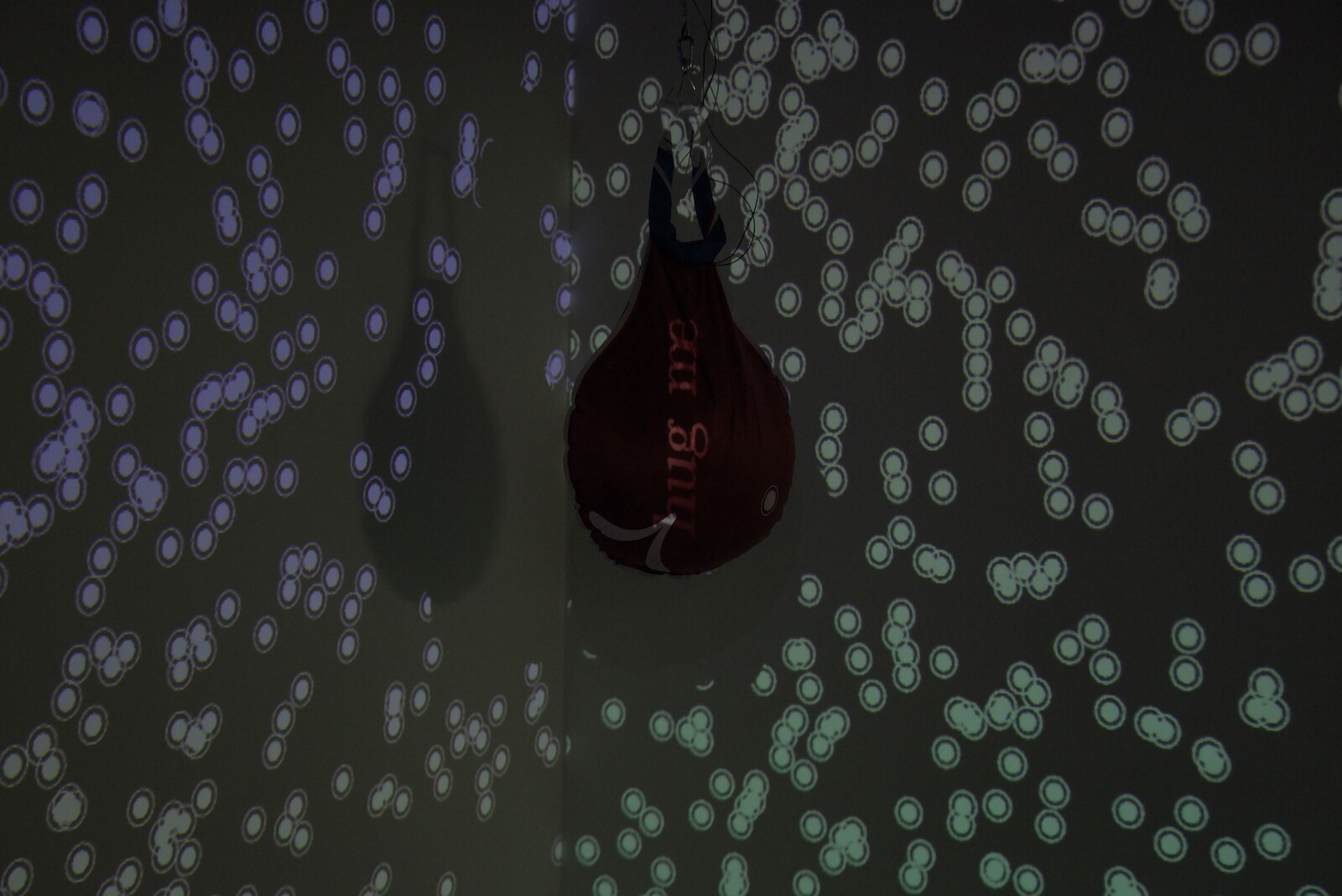 Dancing in Aquatic Vibrations