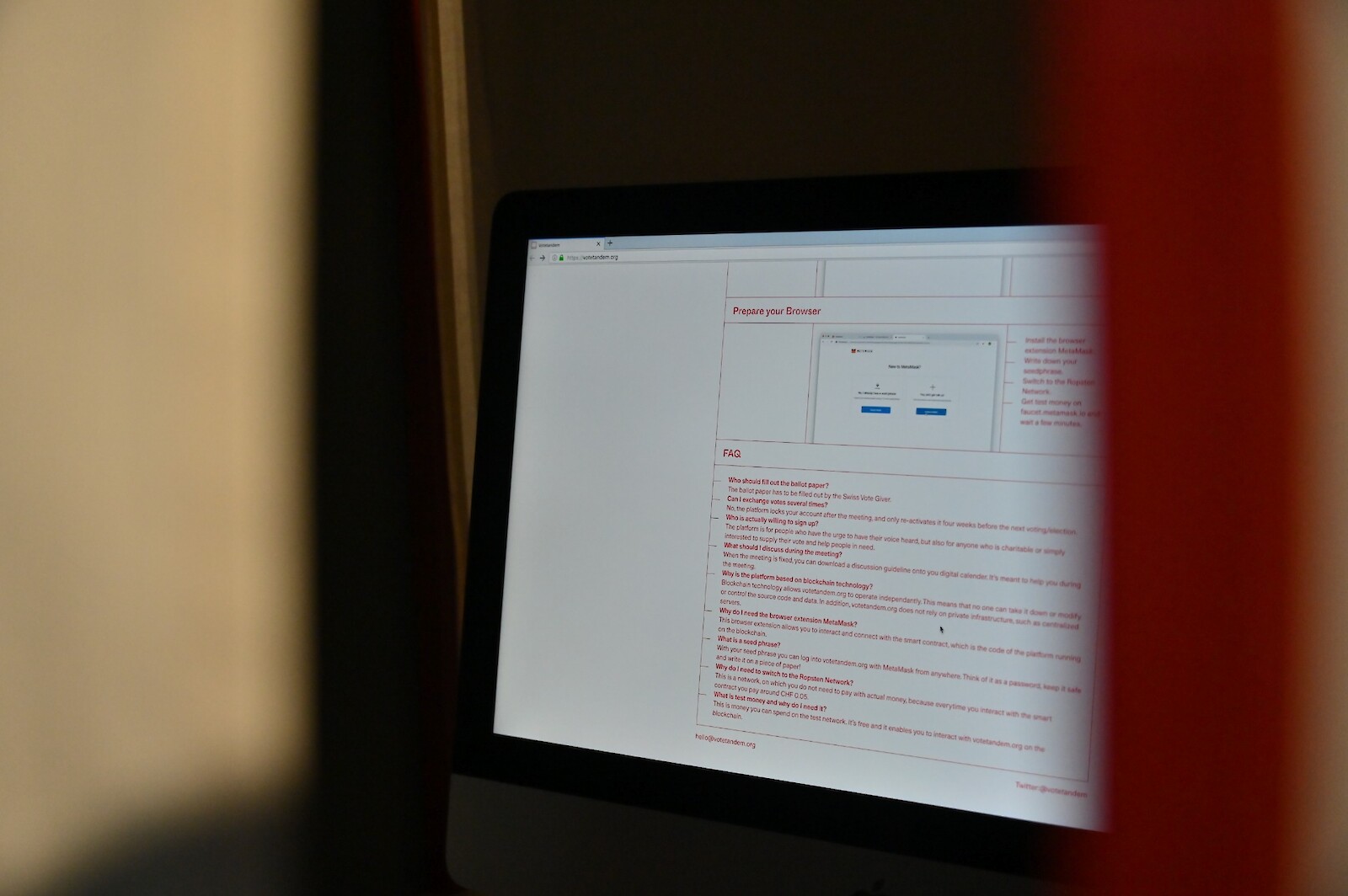 Voting booth: Visitors can offer their vote to someone else via the online platform votetandem.org which is running on blockchain