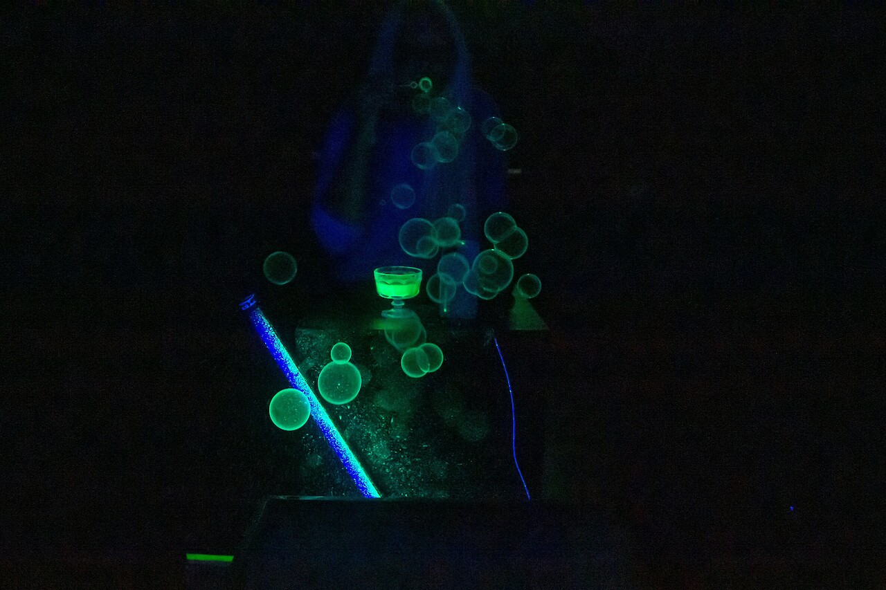 «BOUNCING IN THE FOG» by Elena Walter, Lukman Ascic, Carina Good