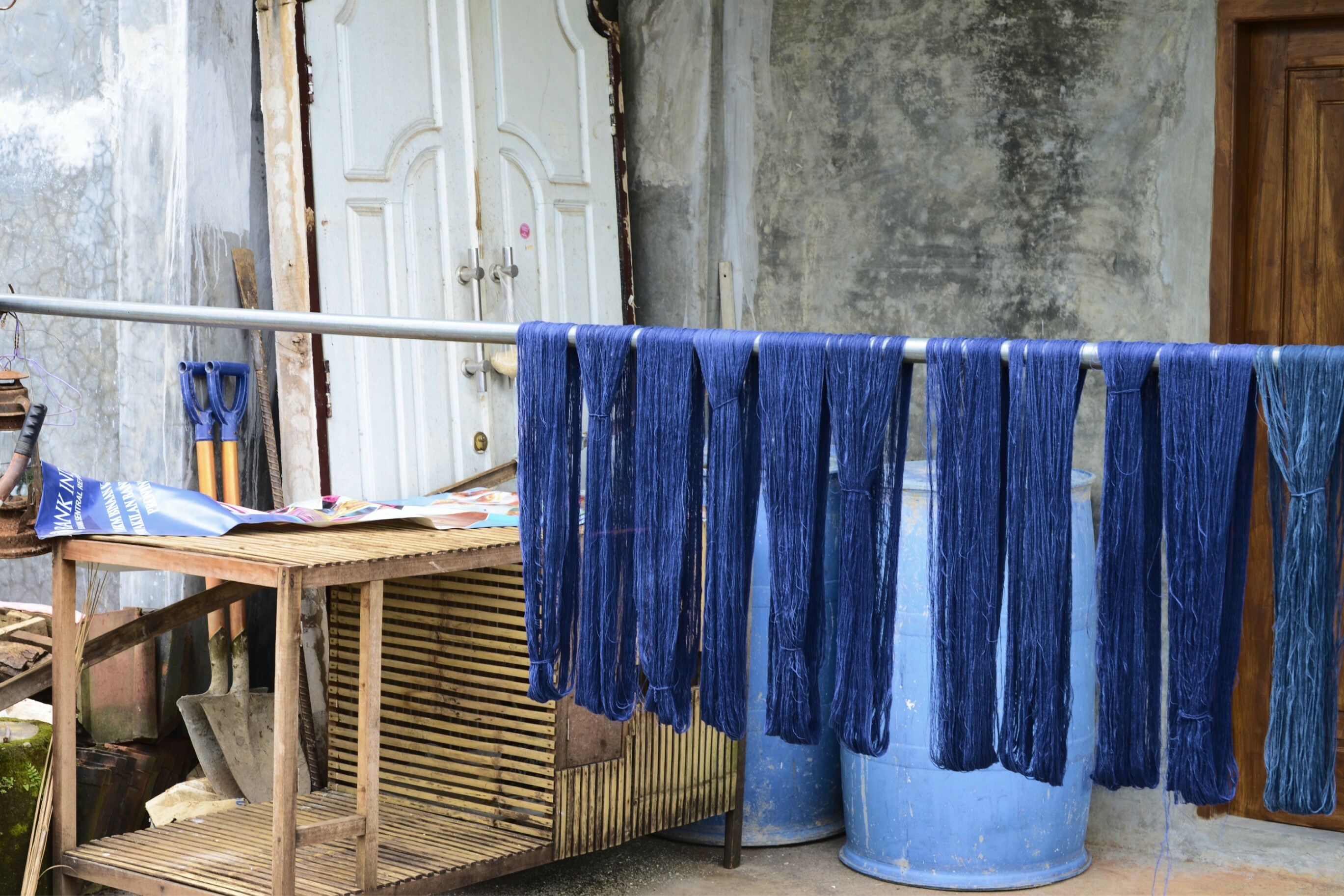 Variation of Indigo Dyed Threads Drying, Shafira Nugroho, 2023