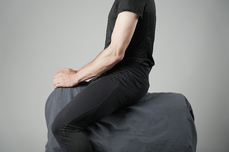 Rider on a sculpted back of Fou
